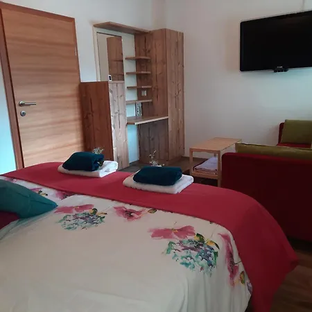 Feriehus Chalet Damtschach *